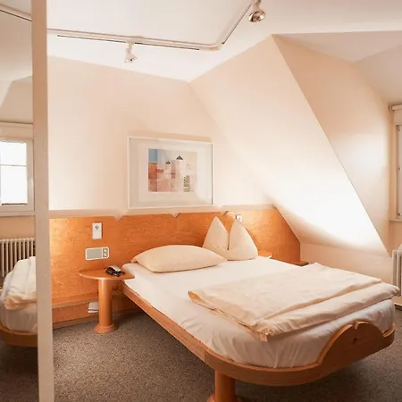Gaestehaus Lauergasse39 *