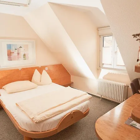 Gaestehaus Lauergasse39 *